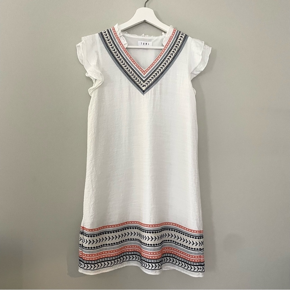 Embroidered Shift Dress Swim Coverup size Small White Beach Vacation Rayon Blend